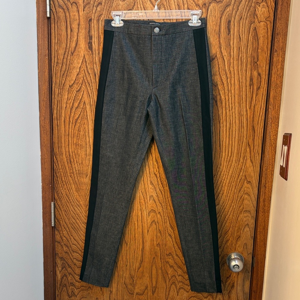 Banana Republic Gray and Black Women's Straight Leg Pants
